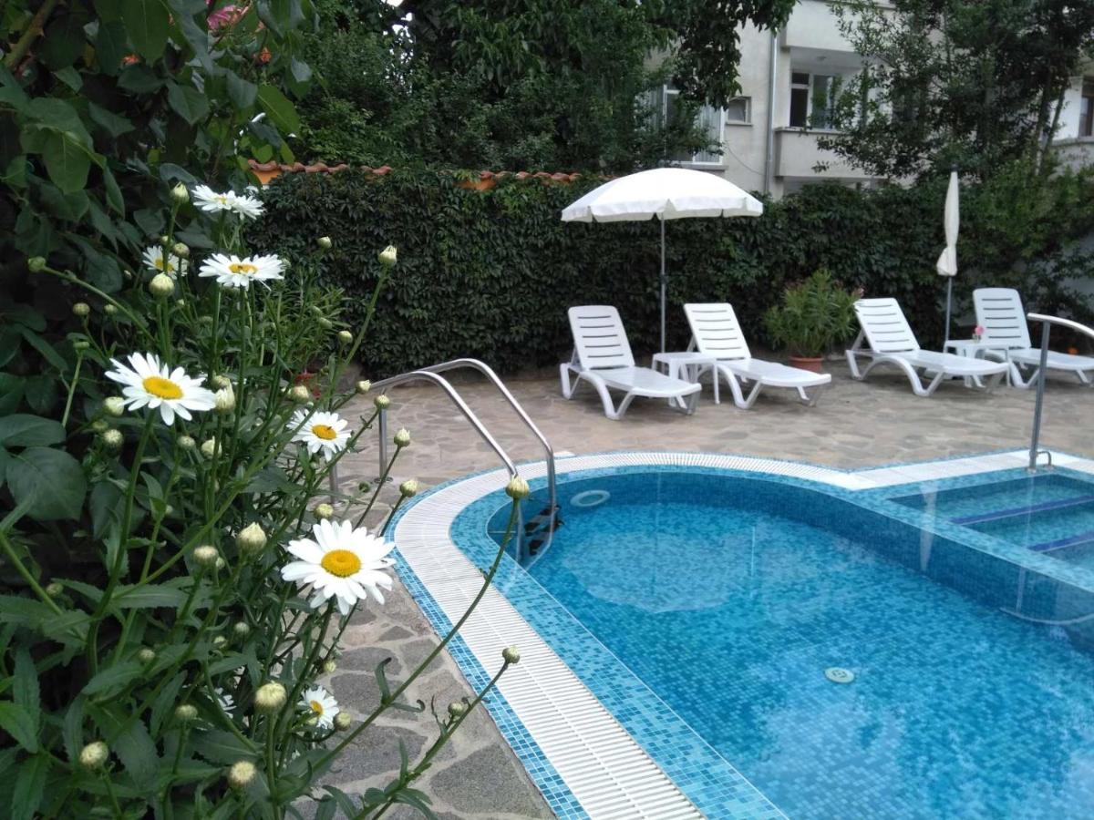 Vila Rosen Lozenec Exteriér fotografie